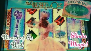 I Was Over The Wizard, Then Glinda Showed Up! Great Wins on Wizard of Oz Slots!