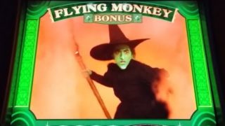 Wizard of Oz Slot Machine-5 FLYING MONKEY BONUSES